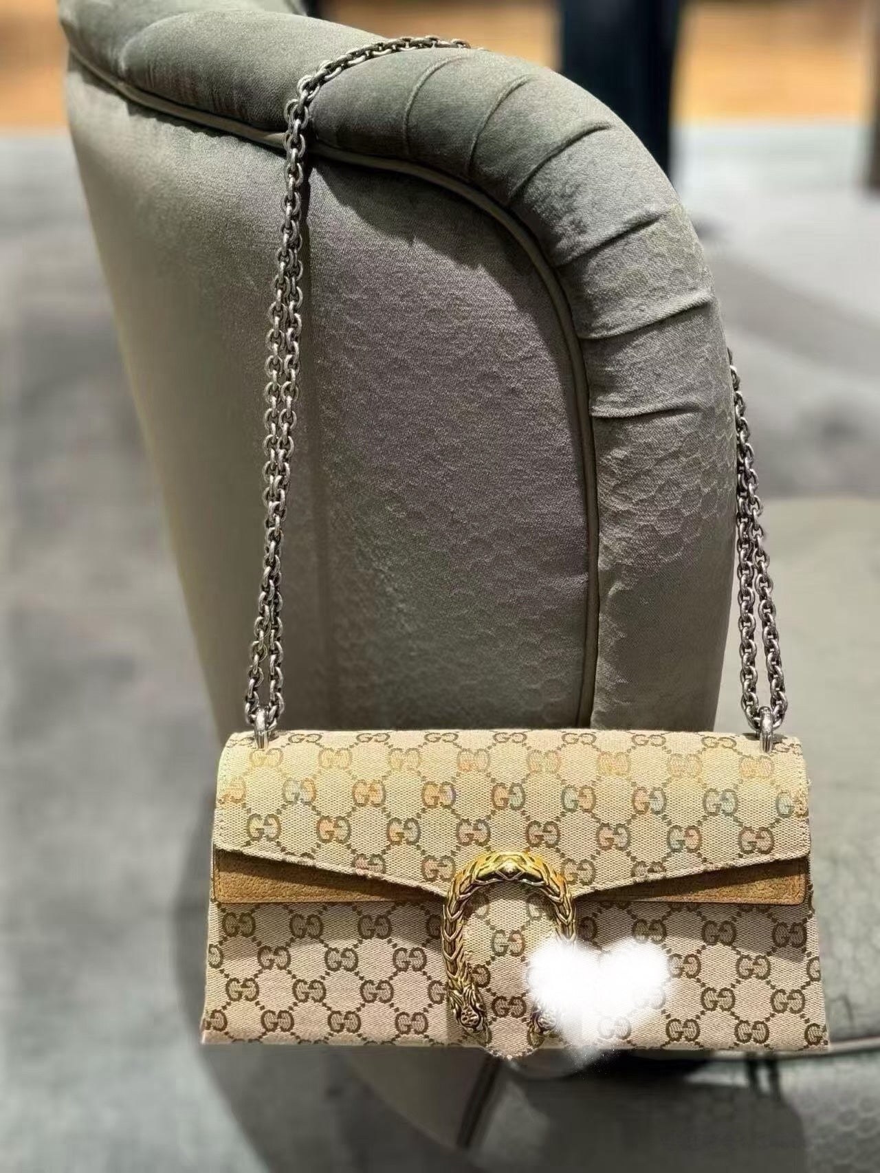 GUC BAG #1 Dionysus Small Shoulder Bag with Signature Tiger Head Closure
