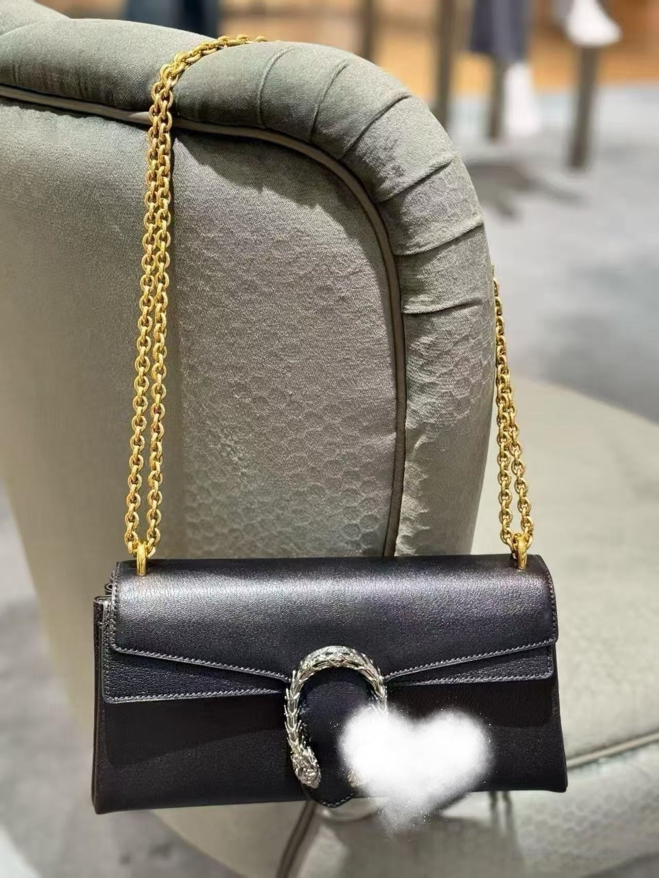 GUC BAG #1 Dionysus Small Shoulder Bag with Signature Tiger Head Closure