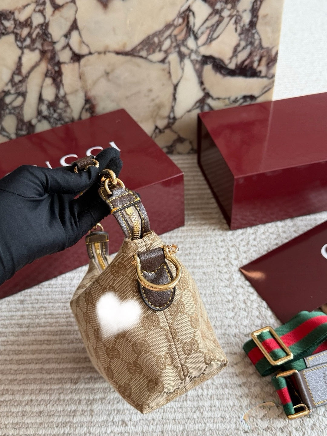 GUC BAG #10 ATTACHE HEART — Mini Half-Moon Shoulder Bag