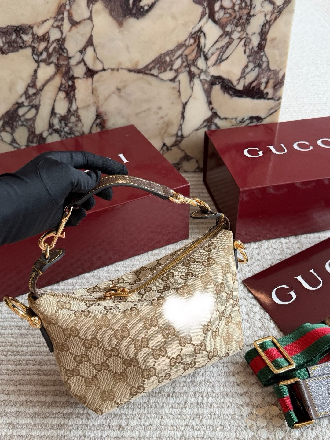 GUC BAG #10 ATTACHE HEART — Mini Half-Moon Shoulder Bag