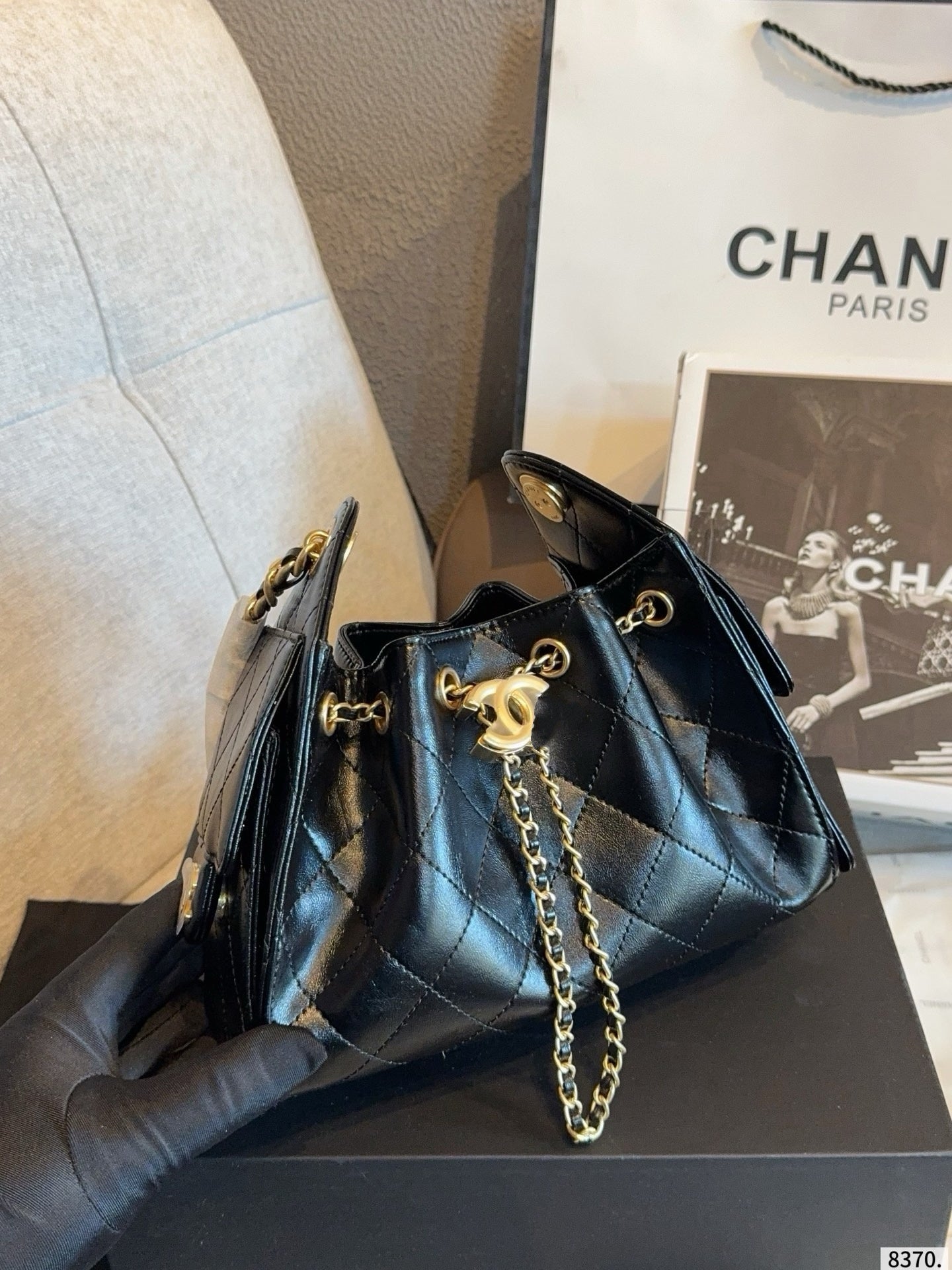 CHA BAG #5 CC New Season Hobo Drawstring Bag | Black Lambskin | Gold Hardware | 22×10×14cm