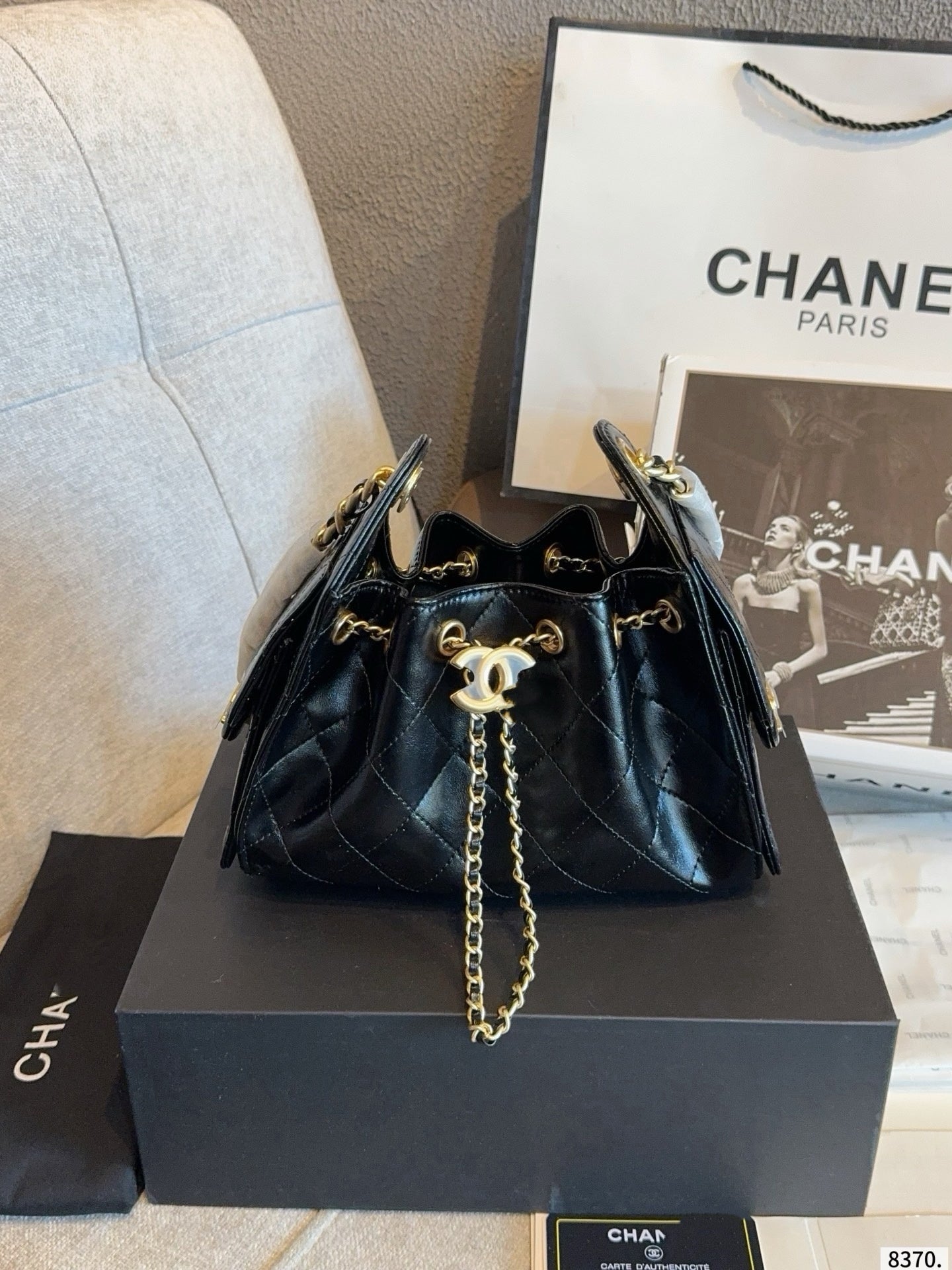 CHA BAG #5 CC New Season Hobo Drawstring Bag | Black Lambskin | Gold Hardware | 22×10×14cm
