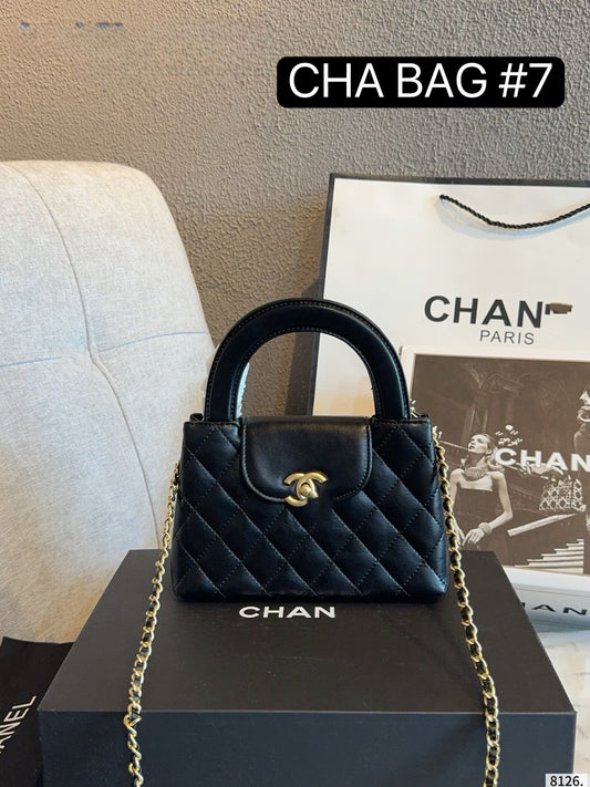 CHA BAG #7 Mini Kelly | Original Lambskin | Black | Aged Gold Hardware | 19×5×12cm