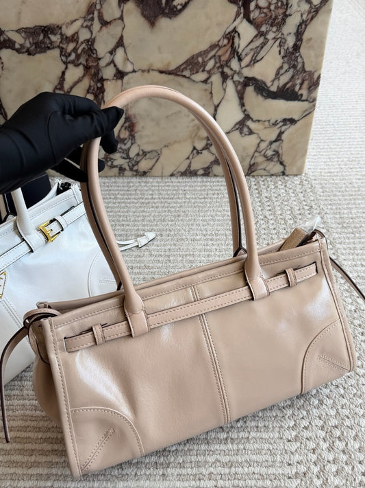PRA  BAG #2 PRA Bonnie Bag | Softlux Oil-Wax Leather | Nude & White | Gold Hardware | 32×15cm | Top Handle Boston Bag