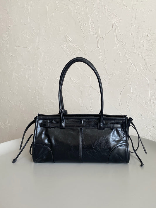 PRA BAG #4 Softlux Oil-Wax Leather | Black | Gold Hardware | 32×15×12cm | Boston Top Handle Bag