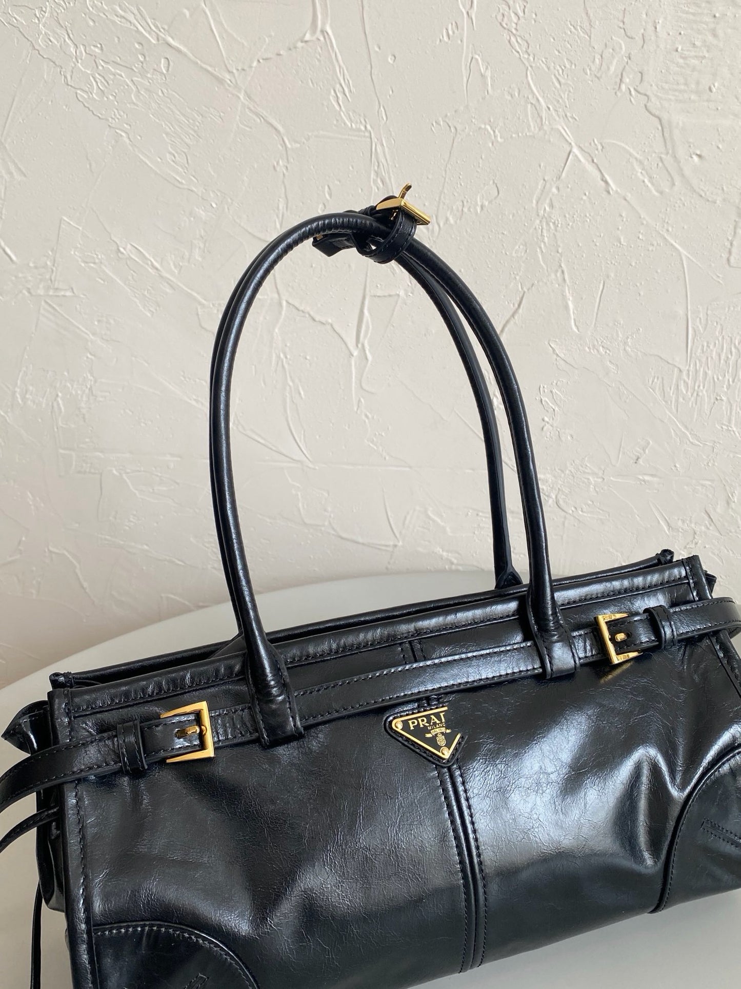 PRA BAG #4 Softlux Oil-Wax Leather | Black | Gold Hardware | 32×15×12cm | Boston Top Handle Bag