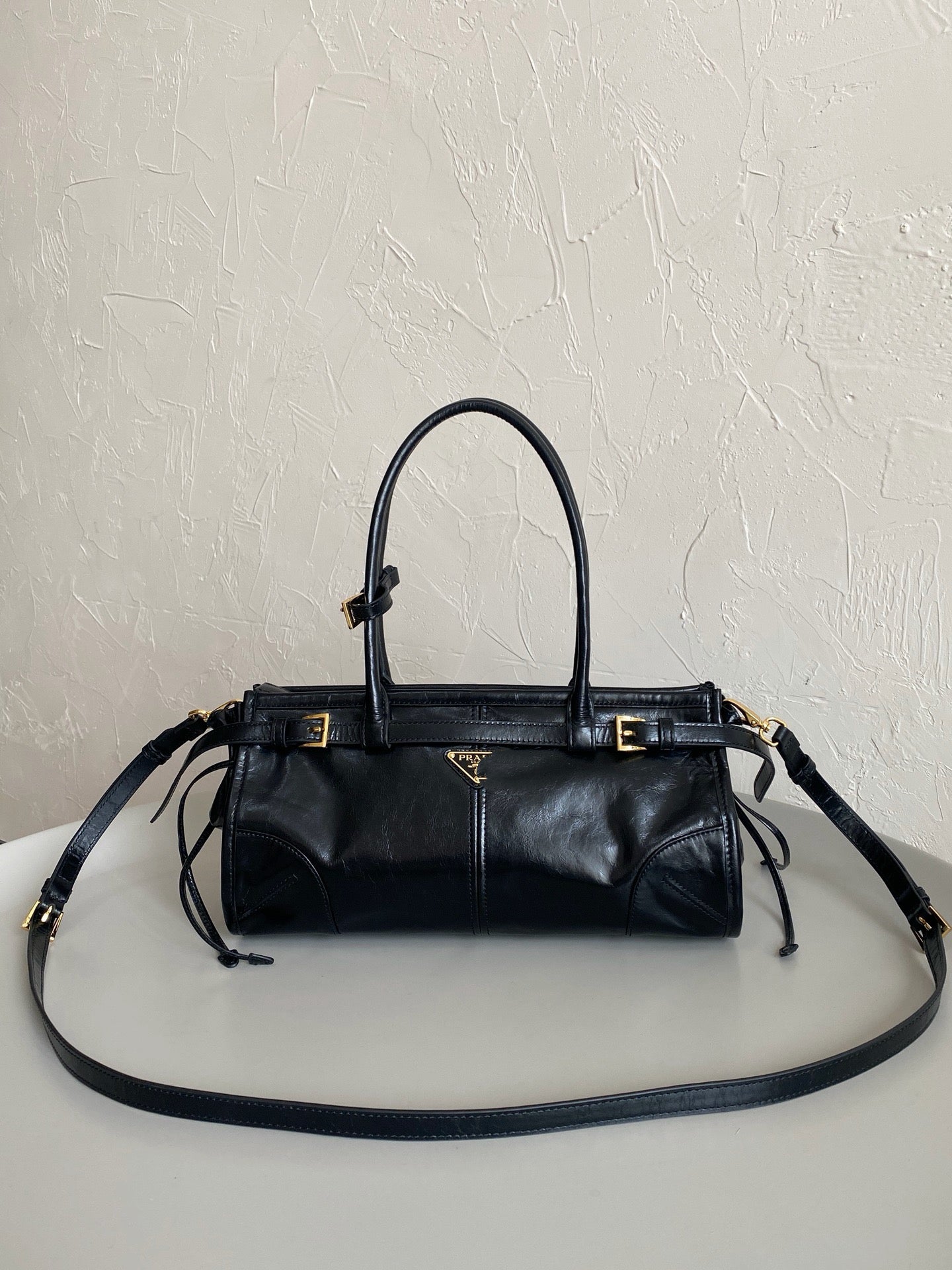 PRA BAG #4 Softlux Oil-Wax Leather | Black | Gold Hardware | 32×15×12cm | Boston Top Handle Bag