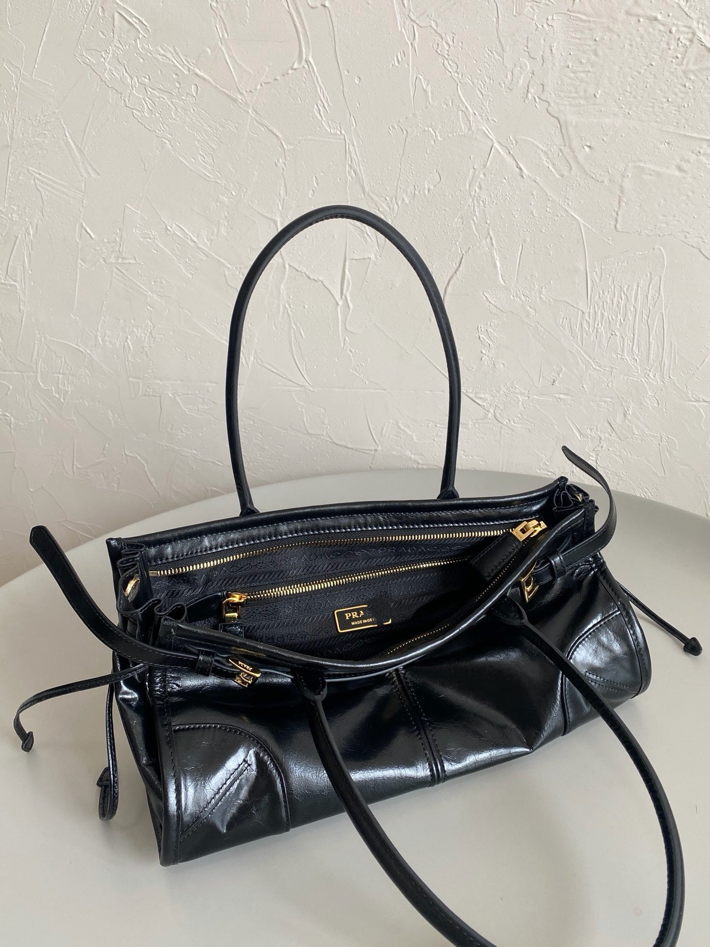 PRA BAG #4 Softlux Oil-Wax Leather | Black | Gold Hardware | 32×15×12cm | Boston Top Handle Bag